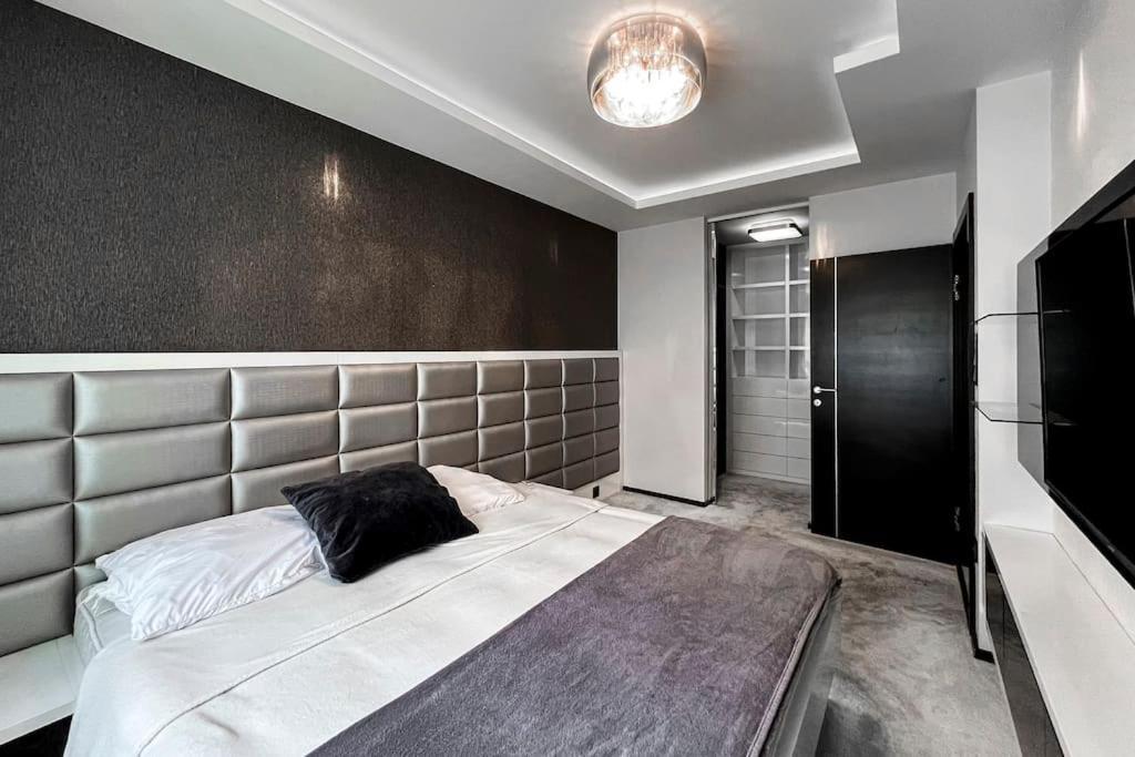 Luxury In Buda Apartment Budapest